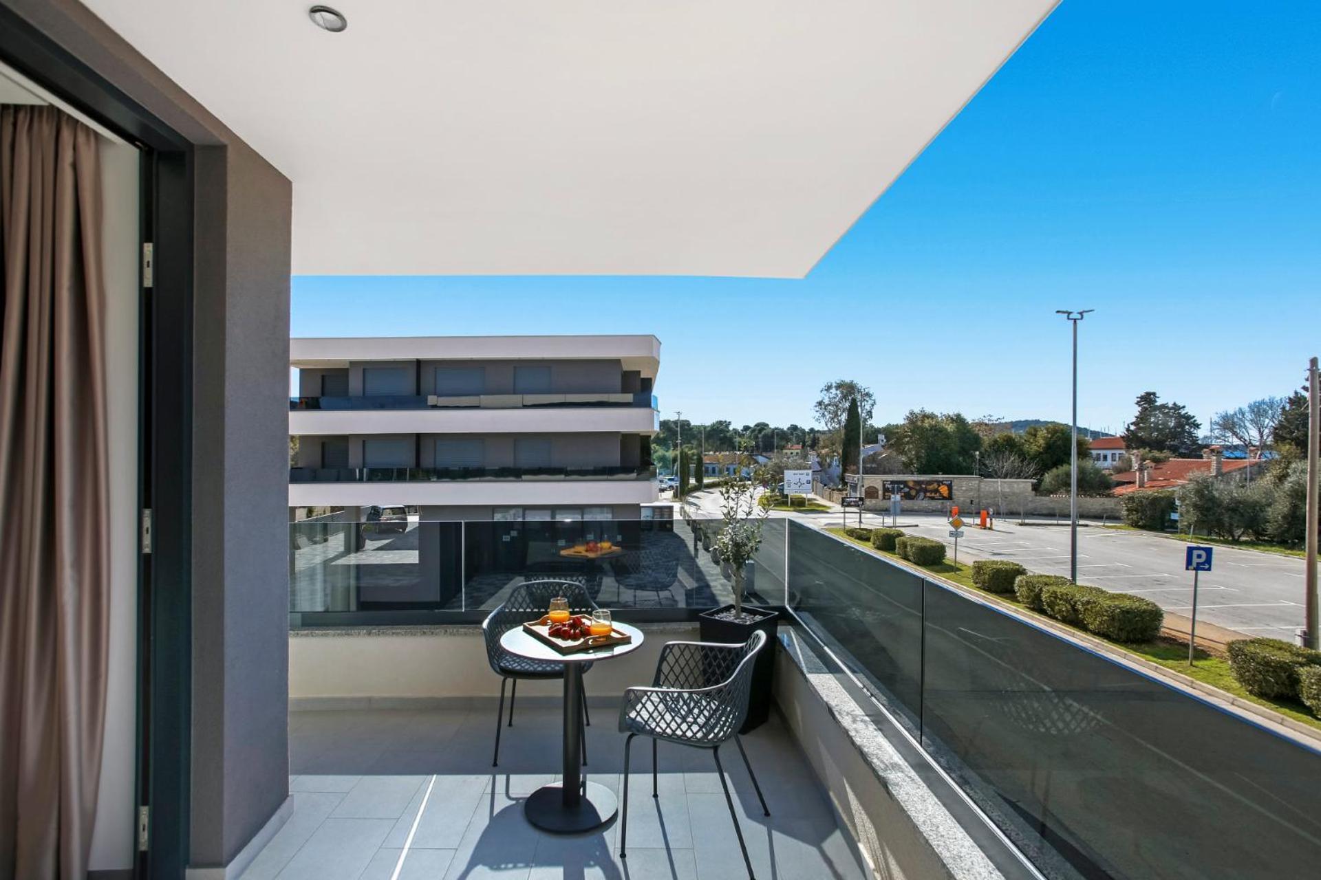 Fly Rooms Medulin - 50M From The Beach - New 2024 Room photo