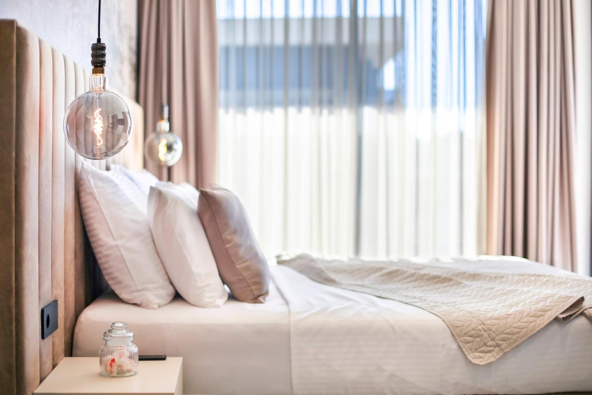 Fly Rooms Medulin - 50M From The Beach - New 2024 Room photo